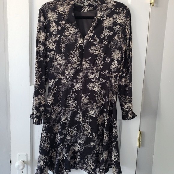 RW & Co Floral Printed Long Sleeve Midi Dress Sz 4 NWT - Picture 6 of 12